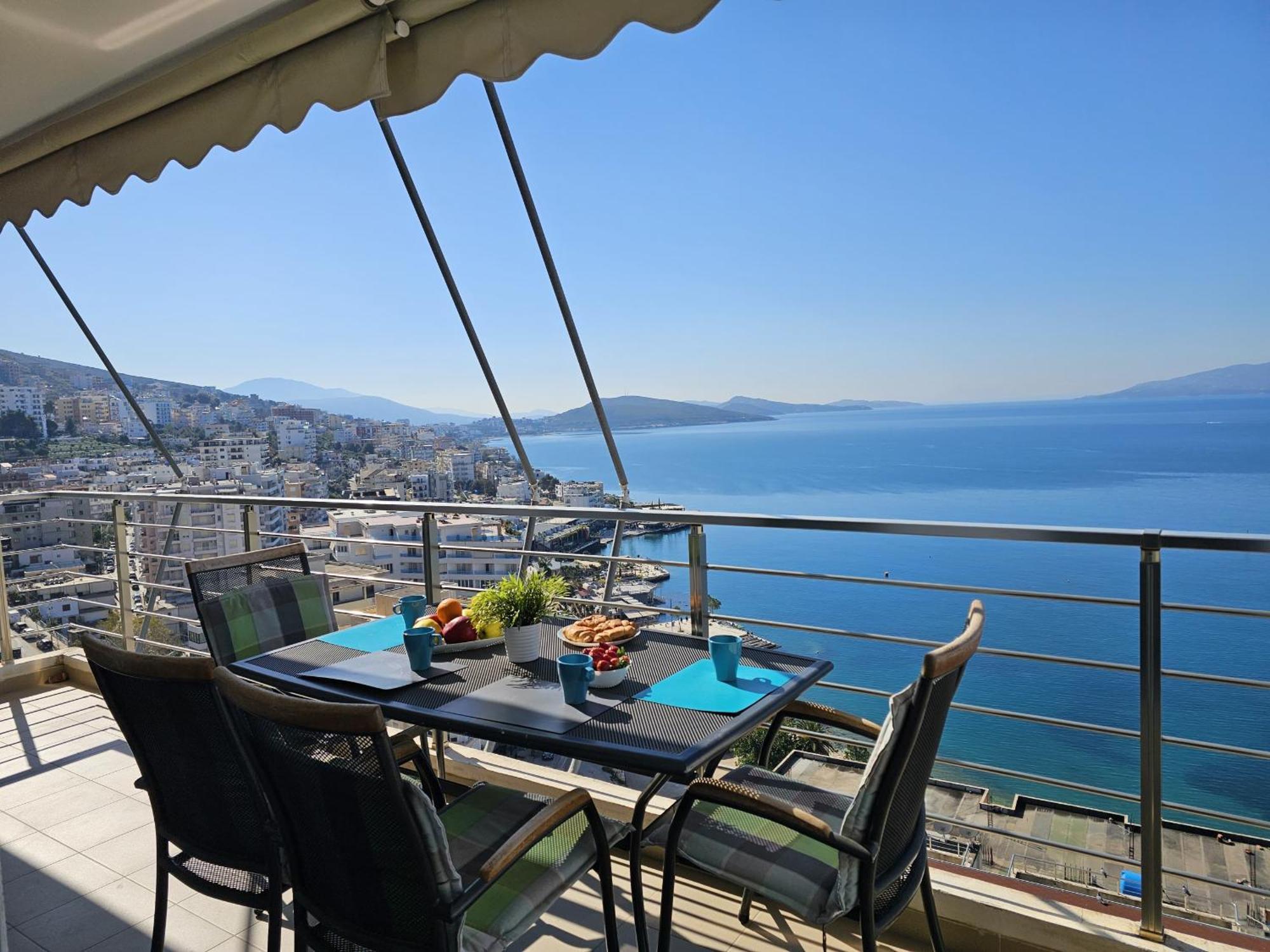 Wonderful View Apartments Sarandë Esterno foto