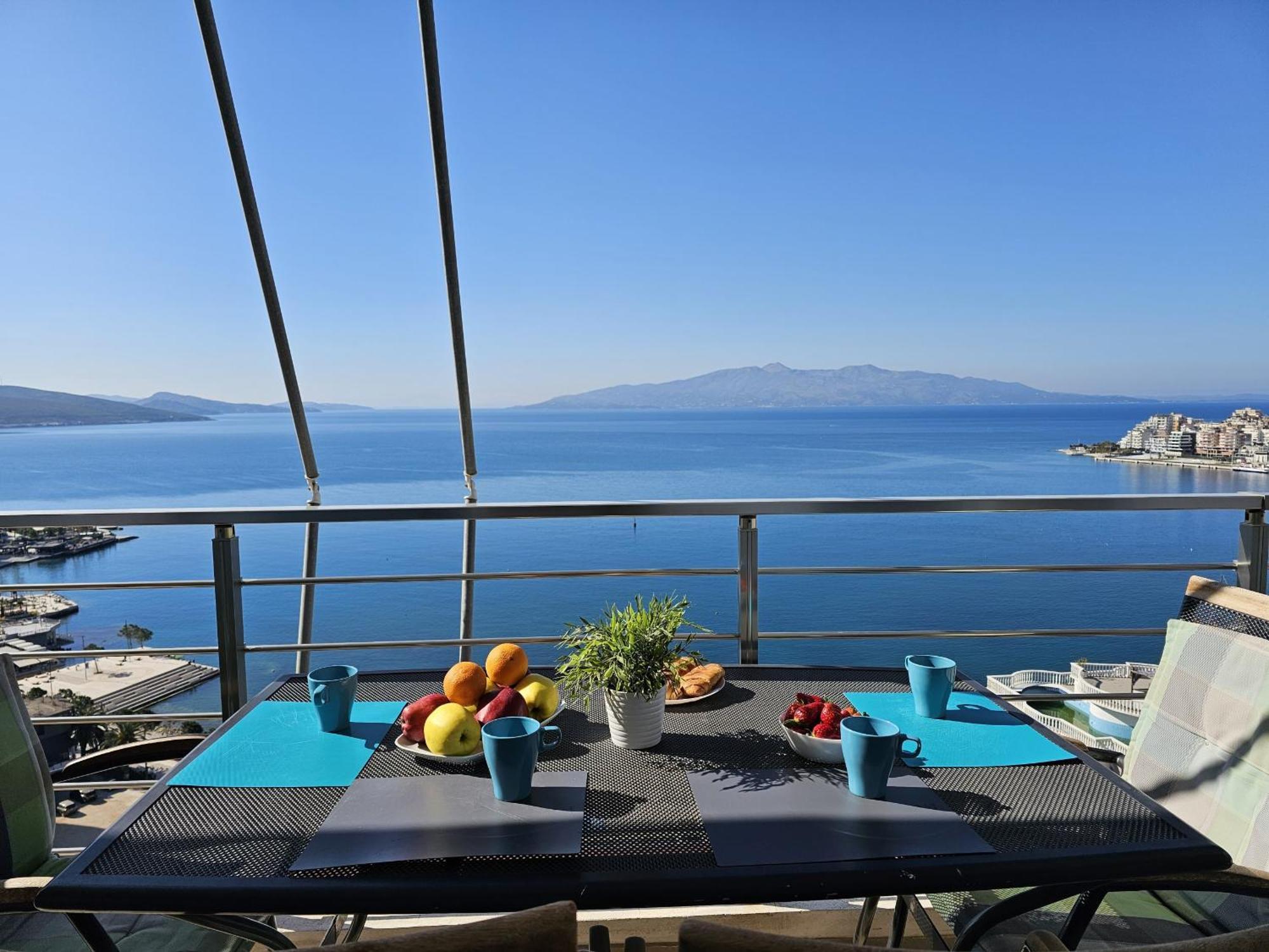 Wonderful View Apartments Sarandë Esterno foto