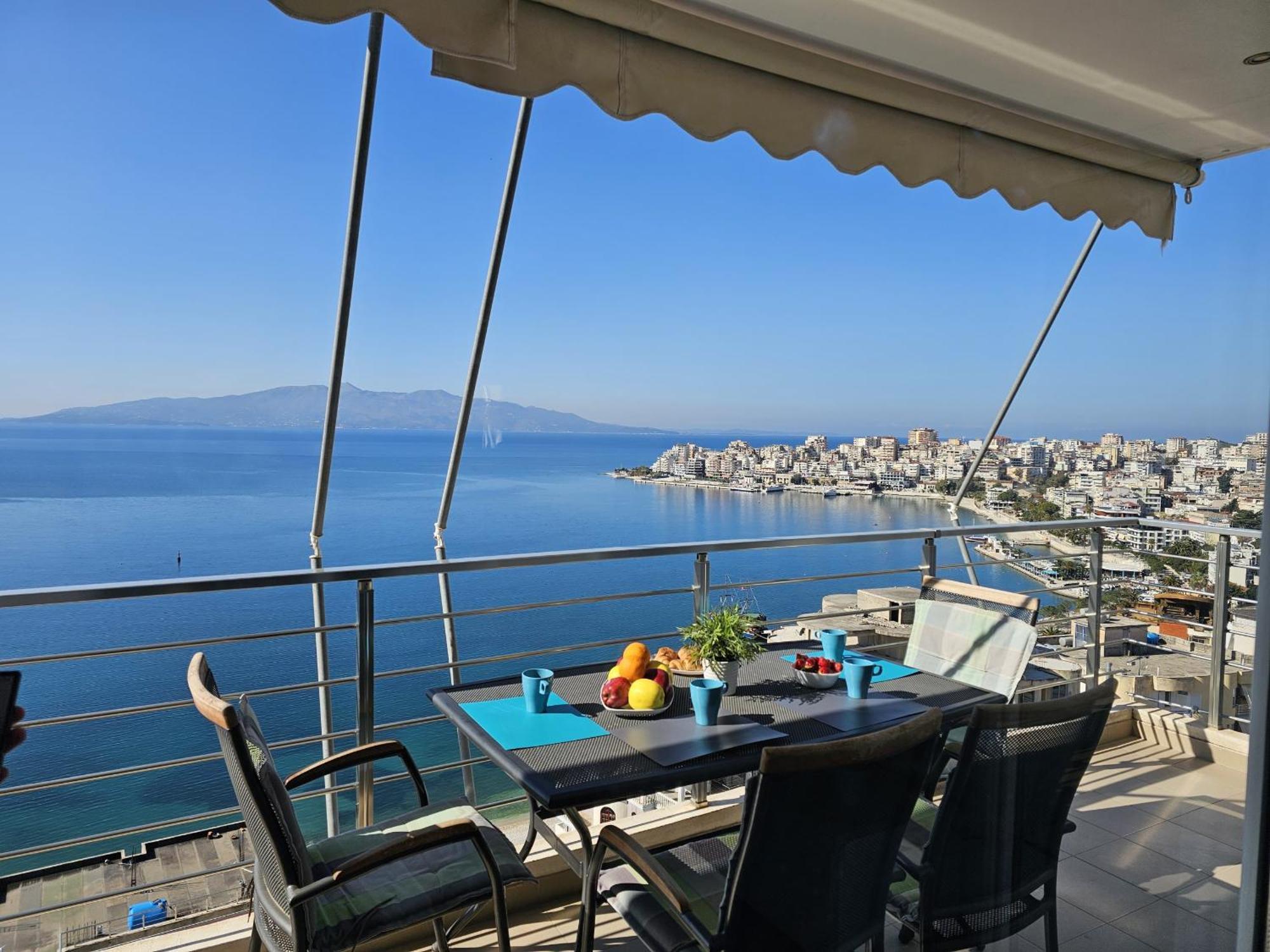 Wonderful View Apartments Sarandë Esterno foto