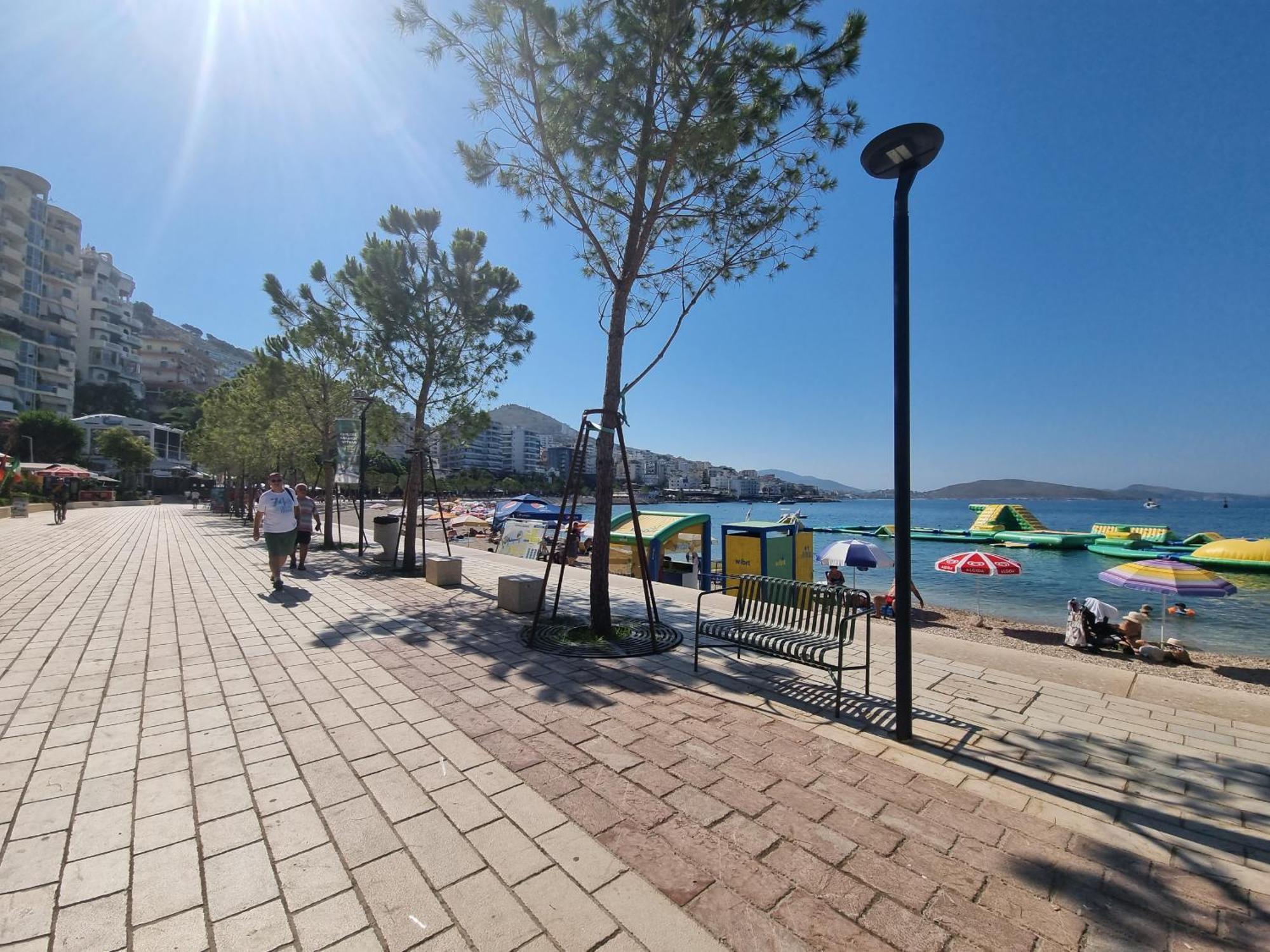 Wonderful View Apartments Sarandë Esterno foto